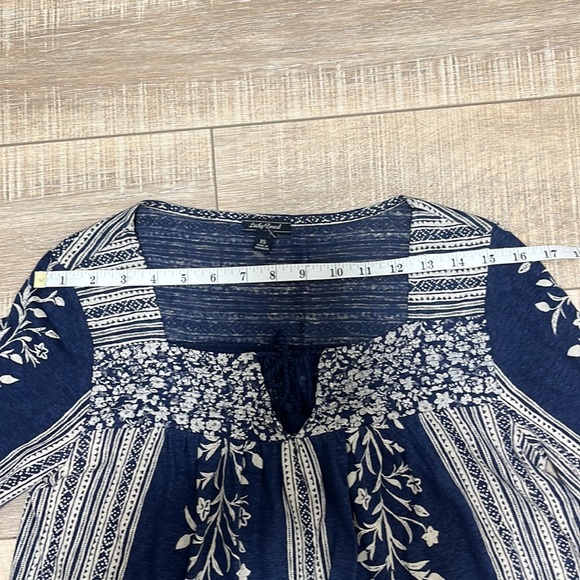 Lucky Brand Peasant Boho Long Sleeve Split Neck with Tassels Navy & Cream SZ XS - Picture 7 of 10